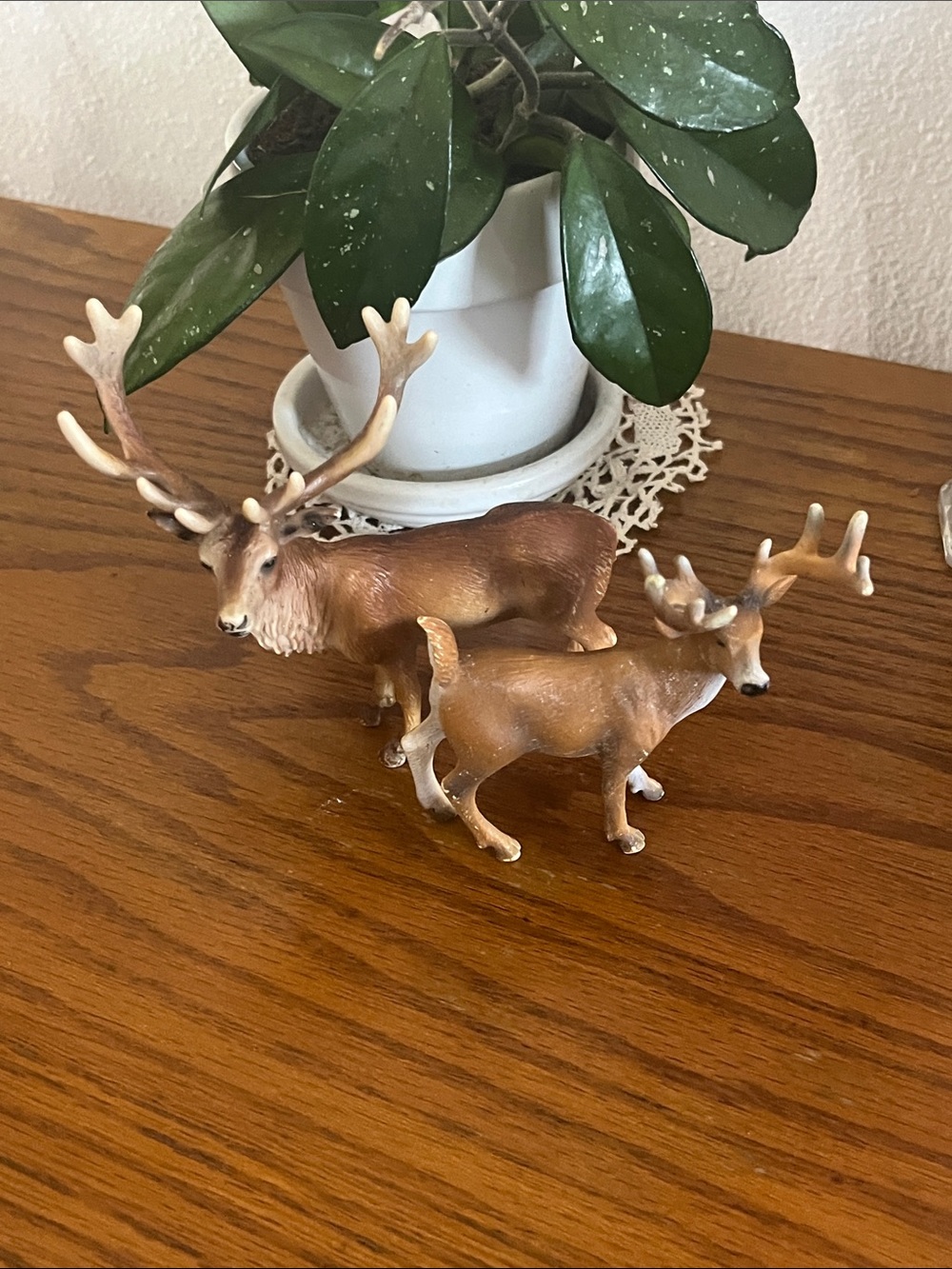 Schleich deer great condition